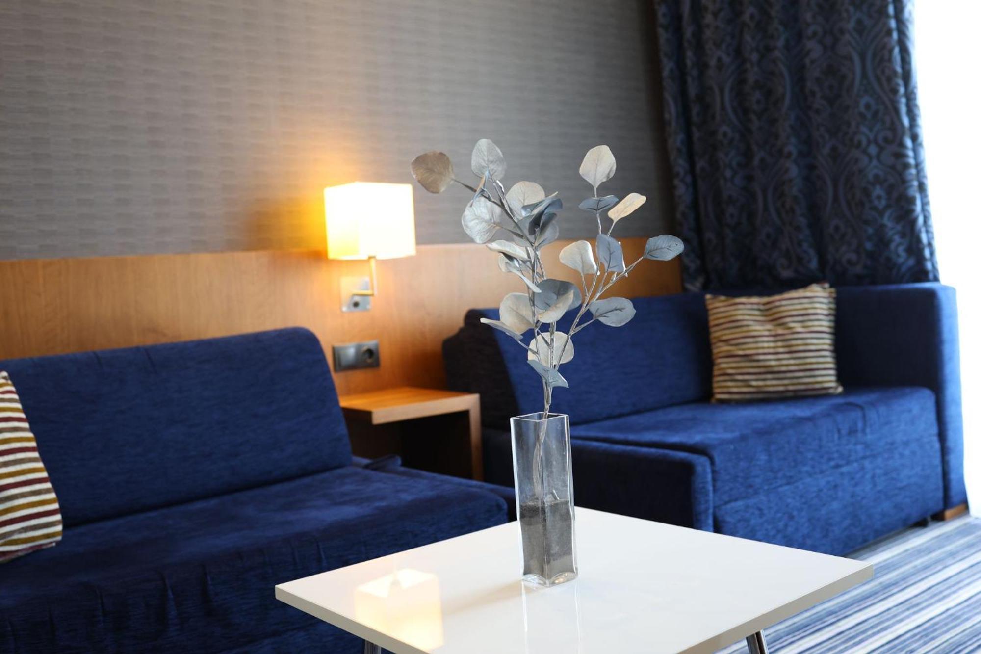 Holiday Inn Express Manisa-West By Ihg Buitenkant foto