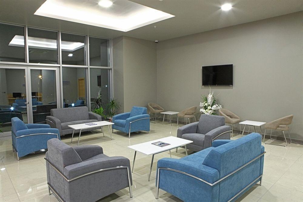 Holiday Inn Express Manisa-West By Ihg Buitenkant foto